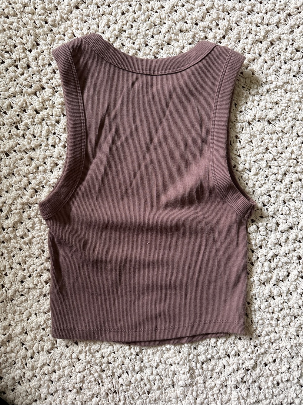 π₯₯ Abercrombie Cropped Crew Essential Tank in Brown π₯₯ - Picture 5 of 7